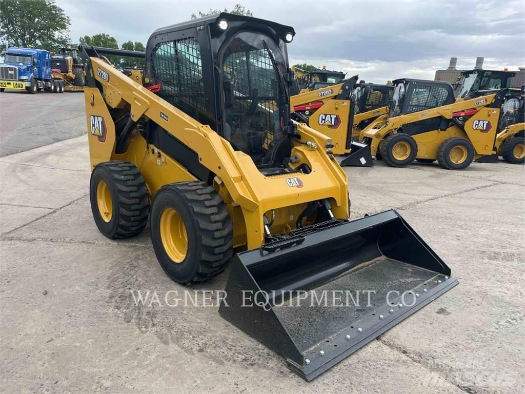 CAT 272D3 Skid steer mini nakladalci