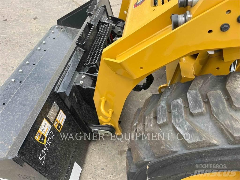 CAT 272D3 Skid steer mini nakladalci