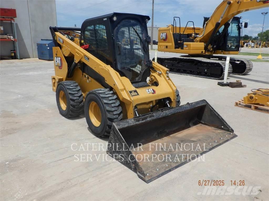 CAT 272D3 Skid steer mini nakladalci