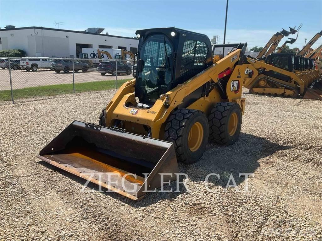 CAT 272D3 Skid steer mini nakladalci