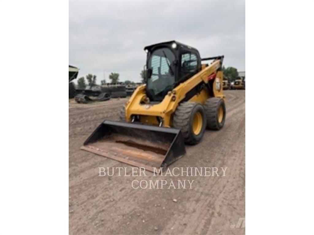 CAT 272D3 Skid steer mini nakladalci