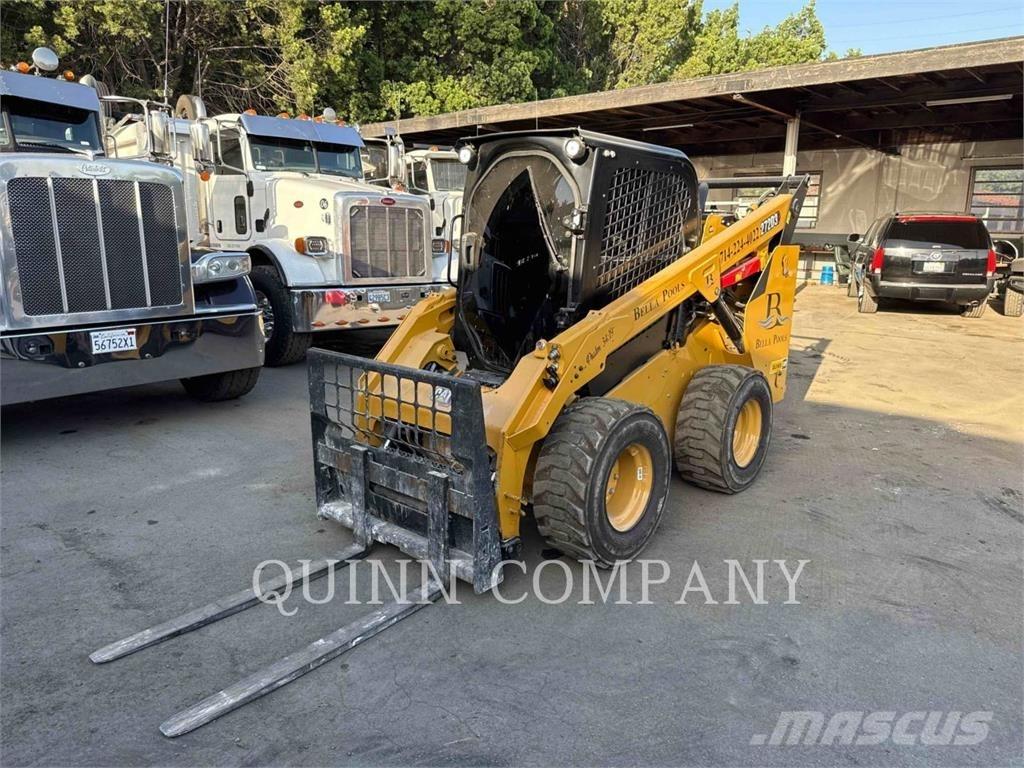 CAT 272D3 Skid steer mini nakladalci