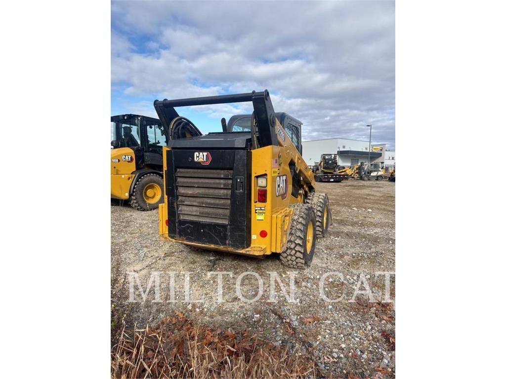 CAT 272D3 Skid steer mini nakladalci