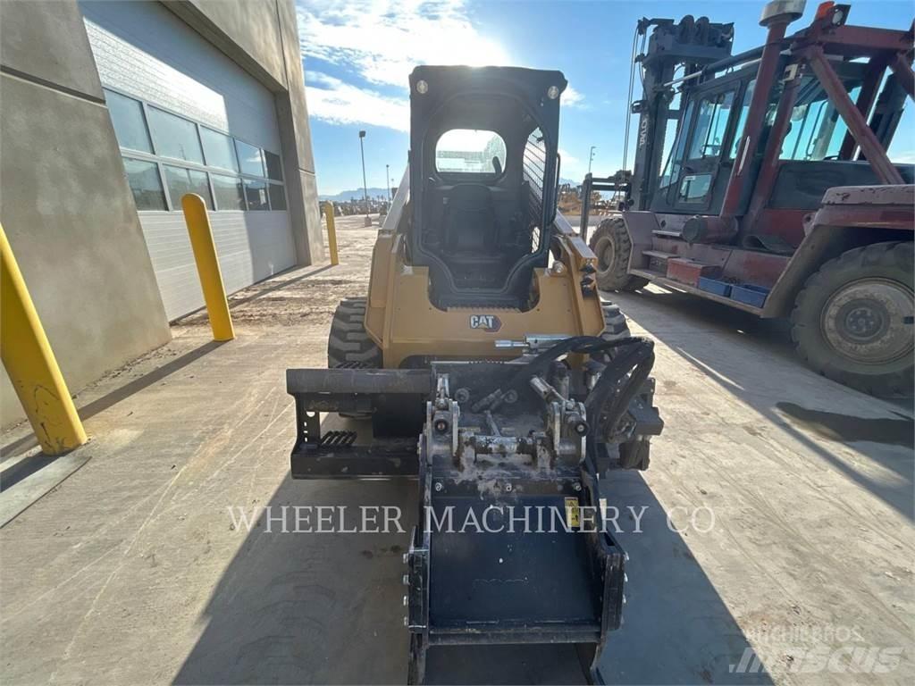 CAT 272D3 C1H2 Skid steer mini nakladalci
