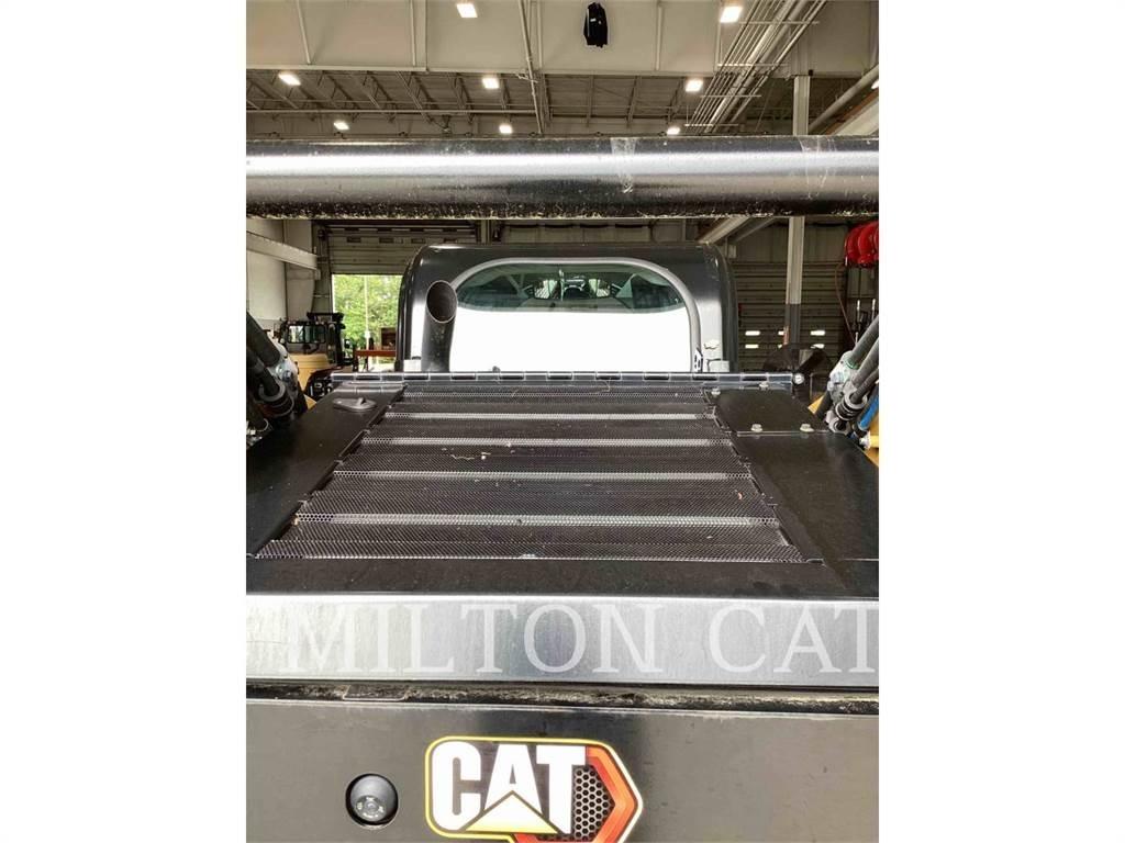 CAT 272D3XE Skid steer mini nakladalci