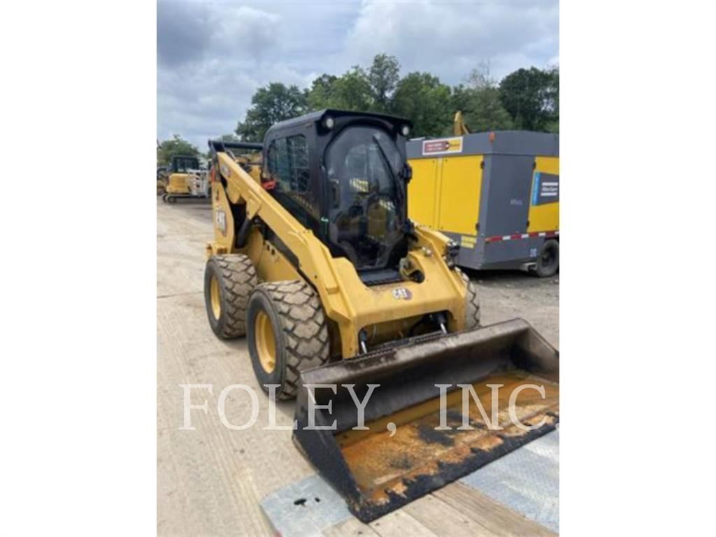 CAT 272D3XE Skid steer mini nakladalci