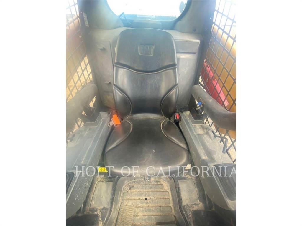 CAT 279 HF Skid steer mini nakladalci