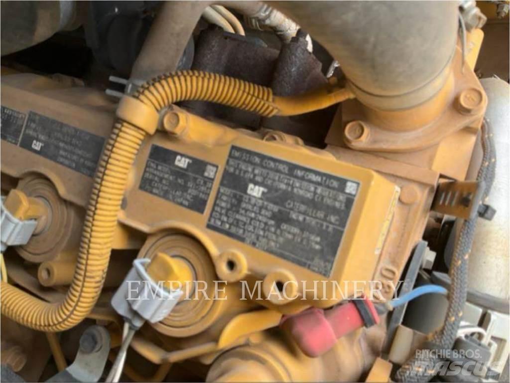 CAT 279D XPS Skid steer mini nakladalci