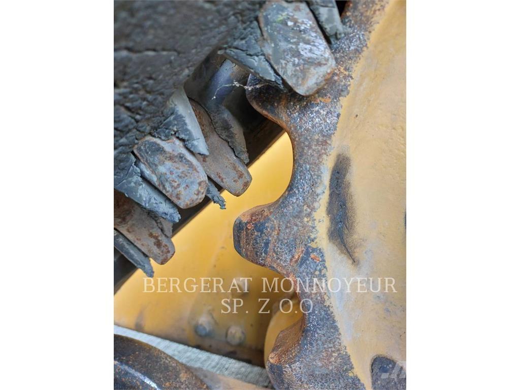 CAT 279D3 Nakladalci goseničarji