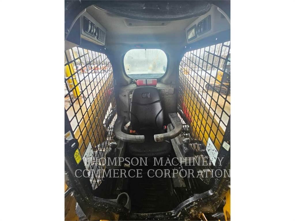 CAT 279D3 Skid steer mini nakladalci