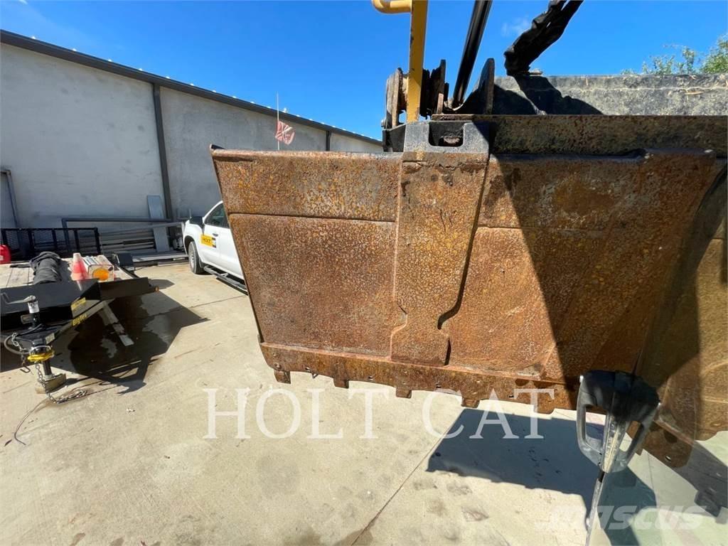 CAT 289D CAB Skid steer mini nakladalci