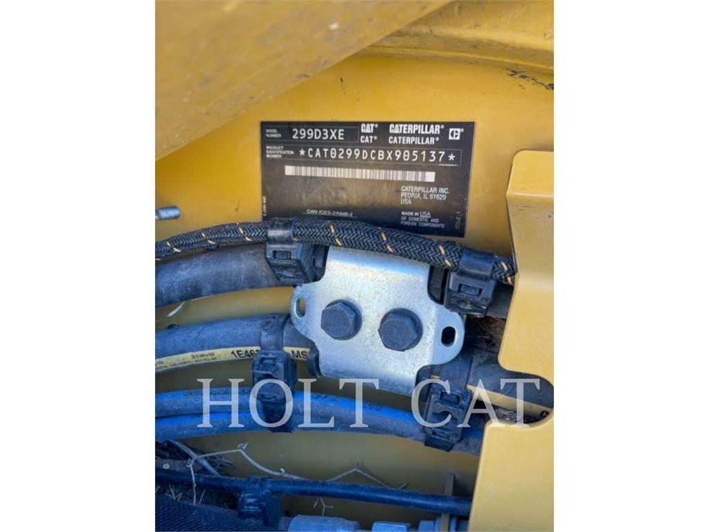 CAT 299D XHP Skid steer mini nakladalci
