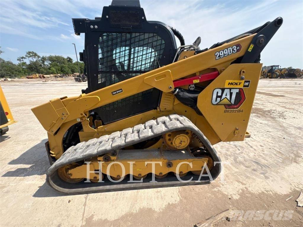 CAT 299D XHP Skid steer mini nakladalci