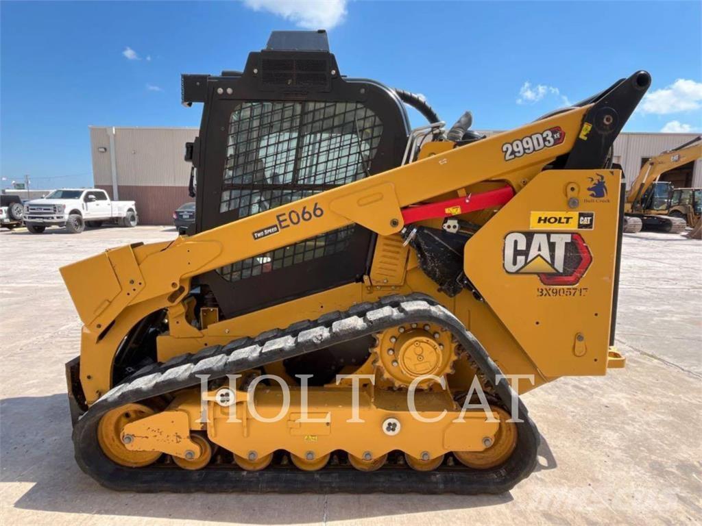 CAT 299D XHP Skid steer mini nakladalci