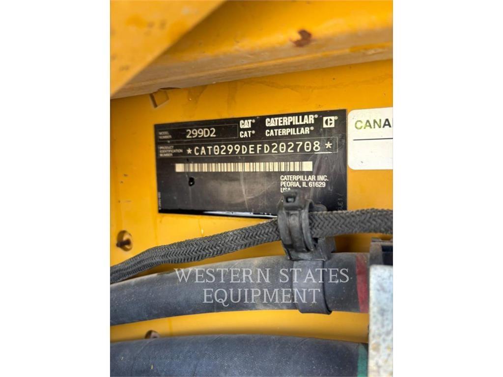 CAT 299D2 Skid steer mini nakladalci