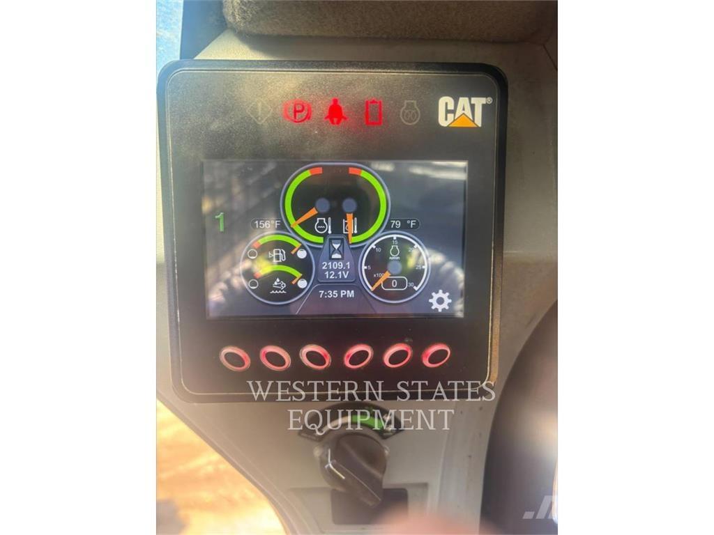 CAT 299D2 Skid steer mini nakladalci