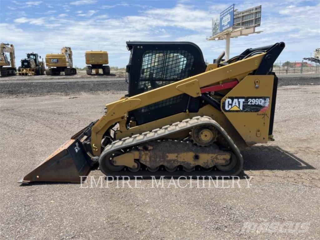CAT 299D2 CA Skid steer mini nakladalci