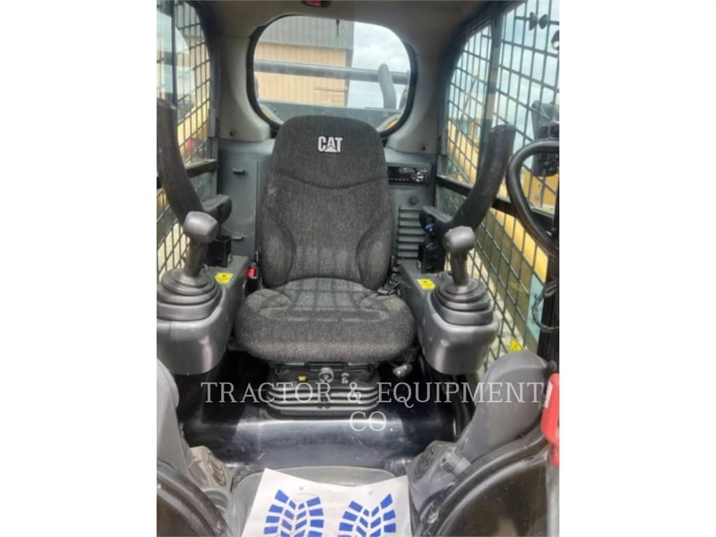 CAT 299D2 XHP Skid steer mini nakladalci