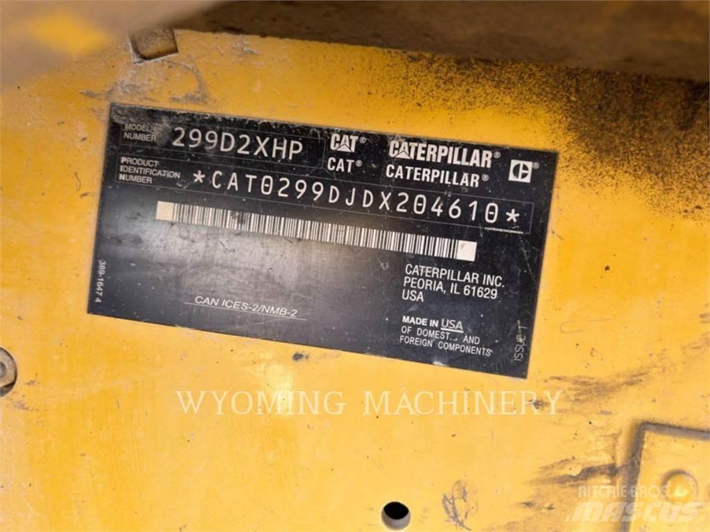 CAT 299D2XHP Skid steer mini nakladalci