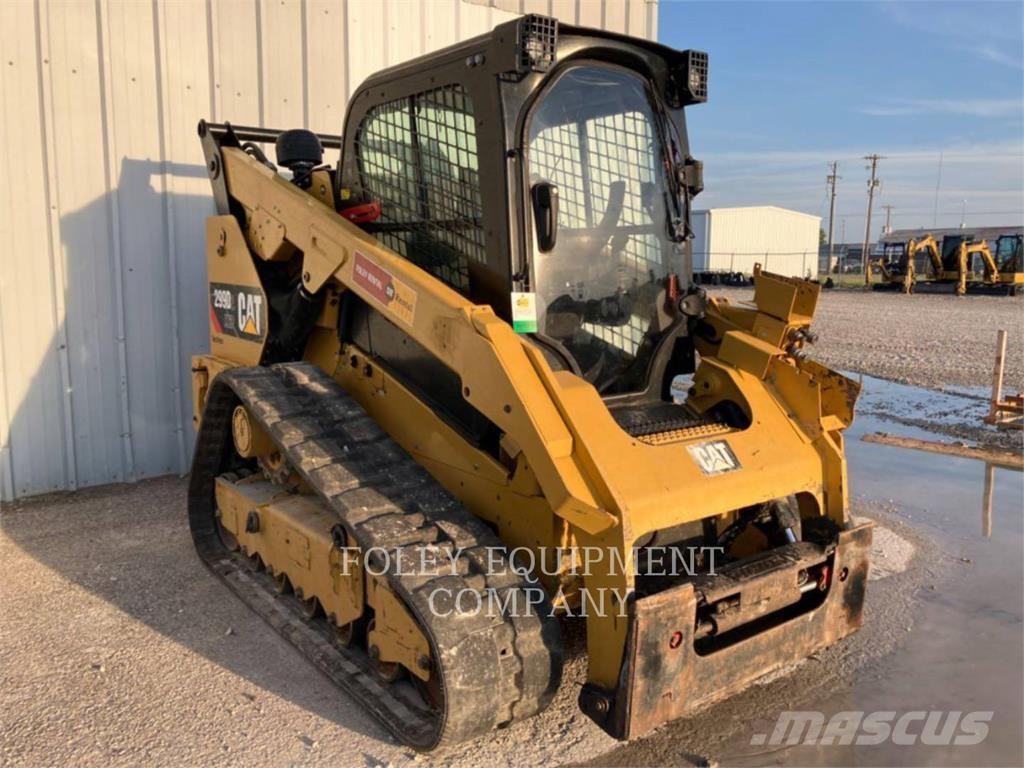 CAT 299D2XHP2C Skid steer mini nakladalci