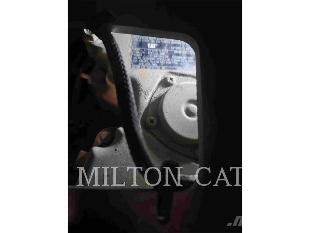 CAT 299D3 Skid steer mini nakladalci