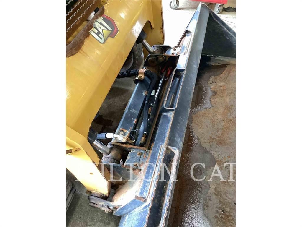 CAT 299D3 Nakladalci goseničarji