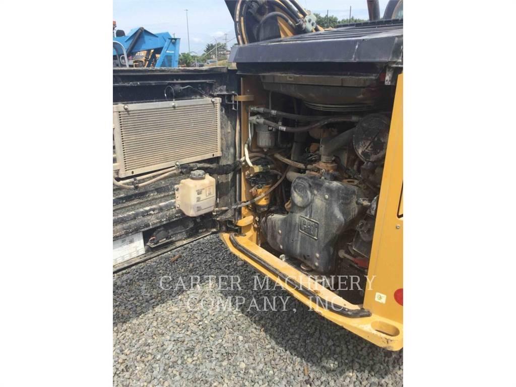 CAT 299D3 Skid steer mini nakladalci