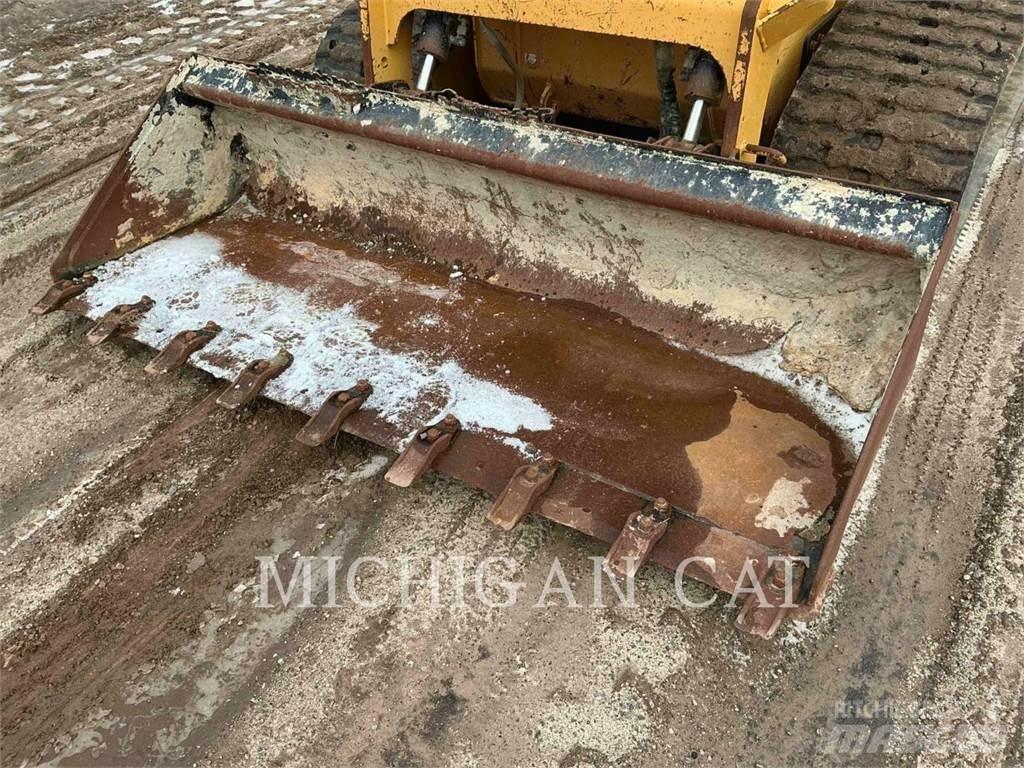 CAT 299D3 Skid steer mini nakladalci