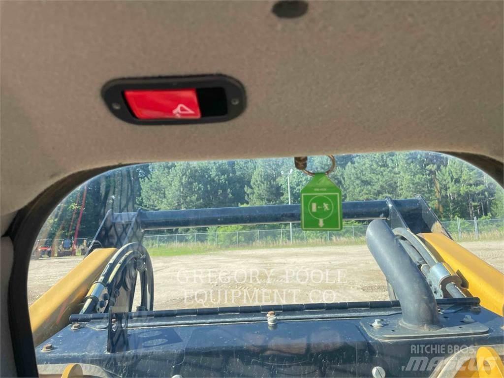 CAT 299D3 Nakladalci goseničarji