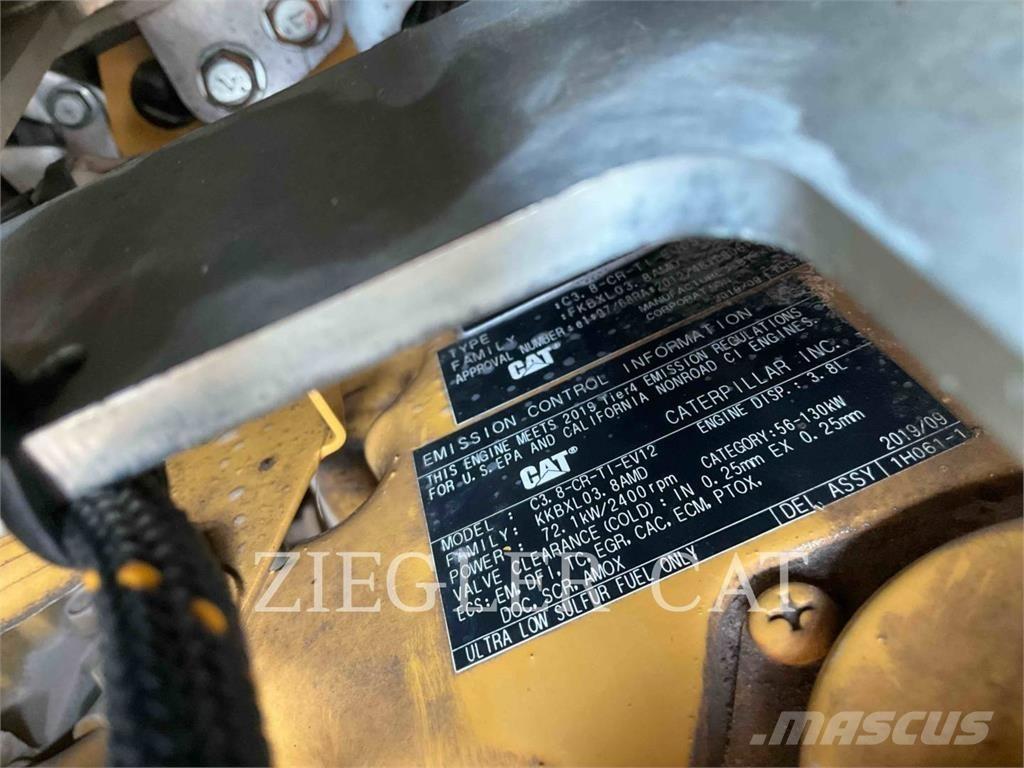 CAT 299D3 Nakladalci goseničarji