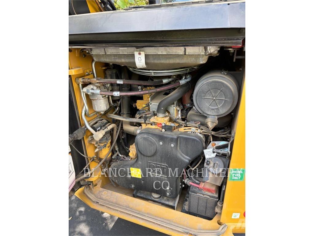 CAT 299D3 Nakladalci goseničarji