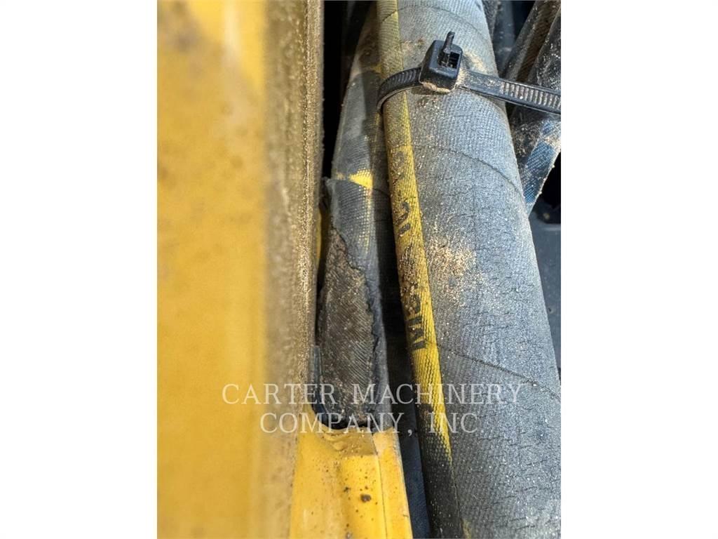 CAT 299D3 XE Nakladalci goseničarji