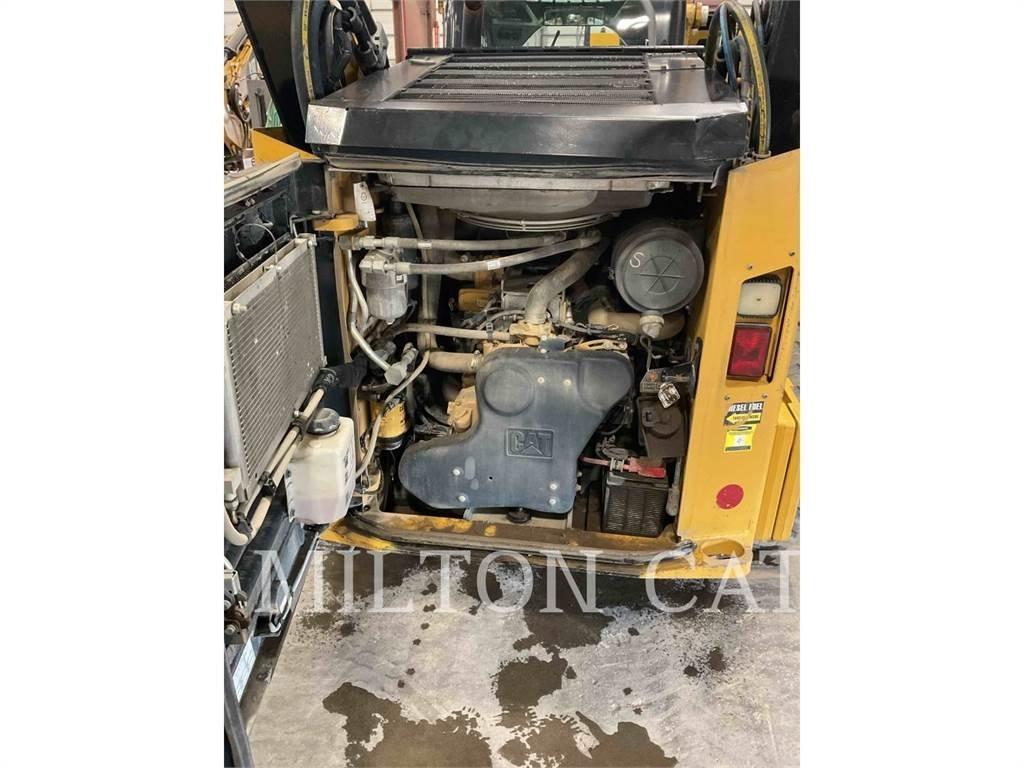 CAT 299D3 XHP Skid steer mini nakladalci