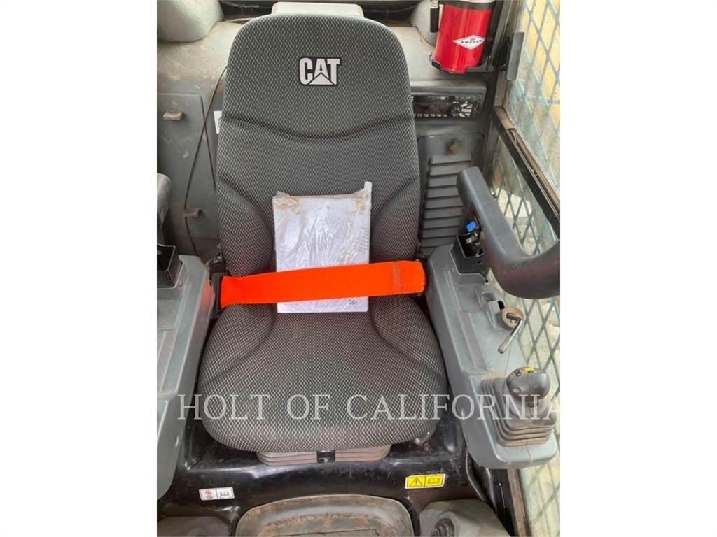 CAT 299D3XE Skid steer mini nakladalci