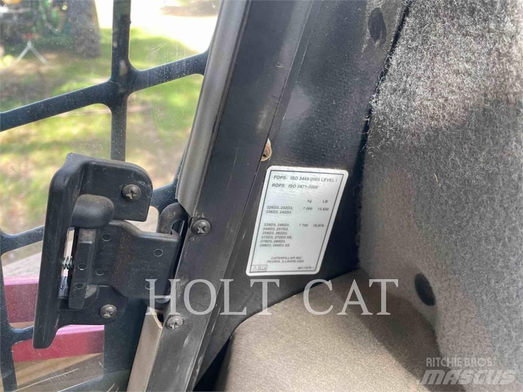 CAT 299D3XE Nakladalci goseničarji