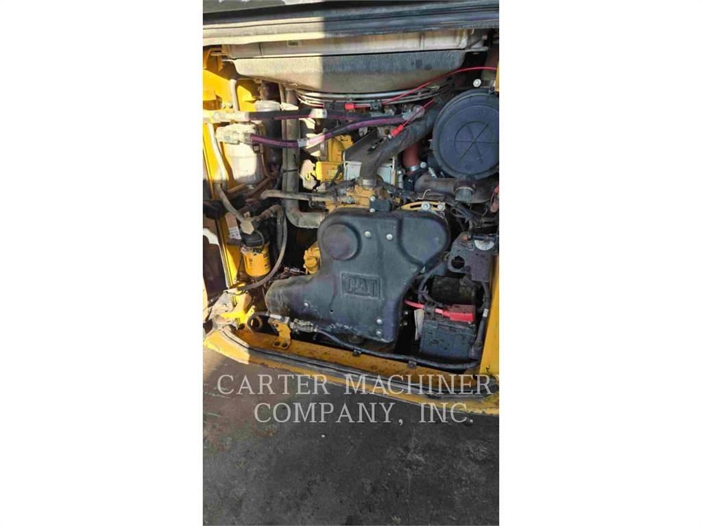 CAT 299D3XE Skid steer mini nakladalci