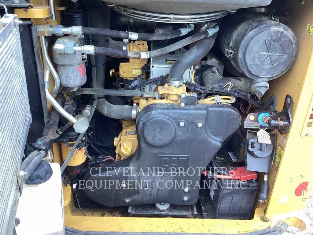CAT 299D3XE Skid steer mini nakladalci