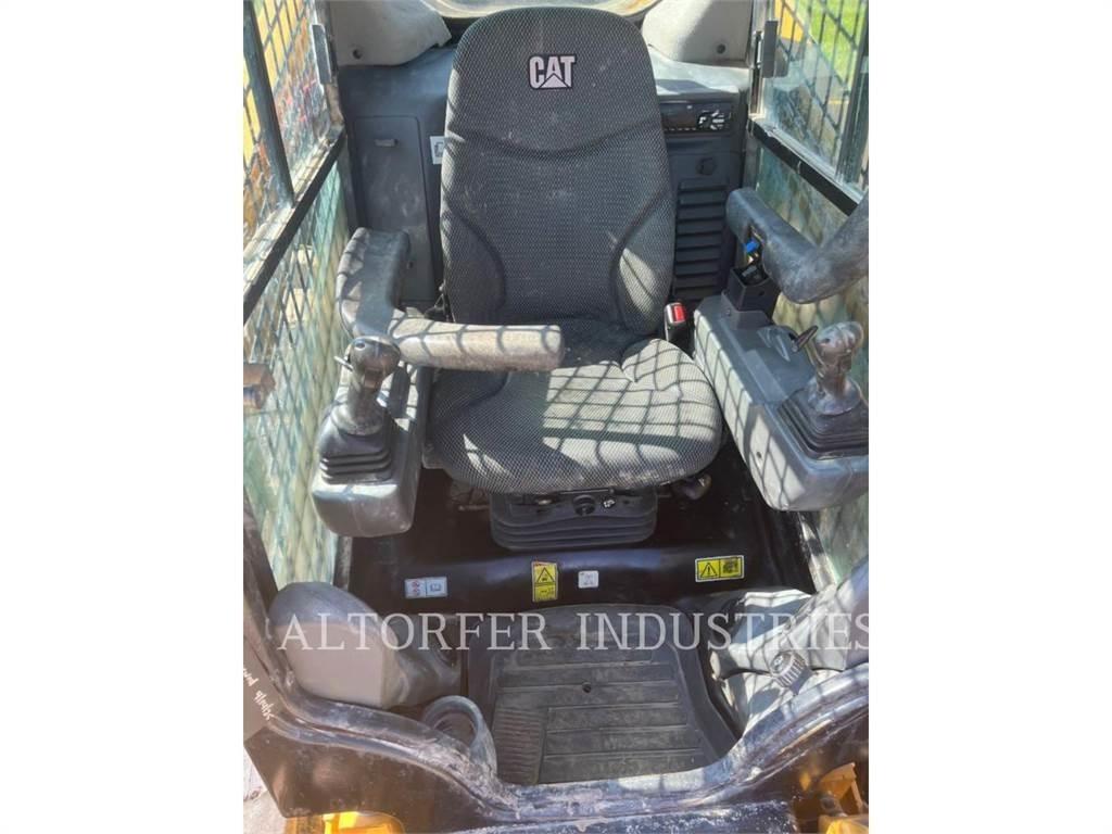 CAT 299D3XE Nakladalci goseničarji