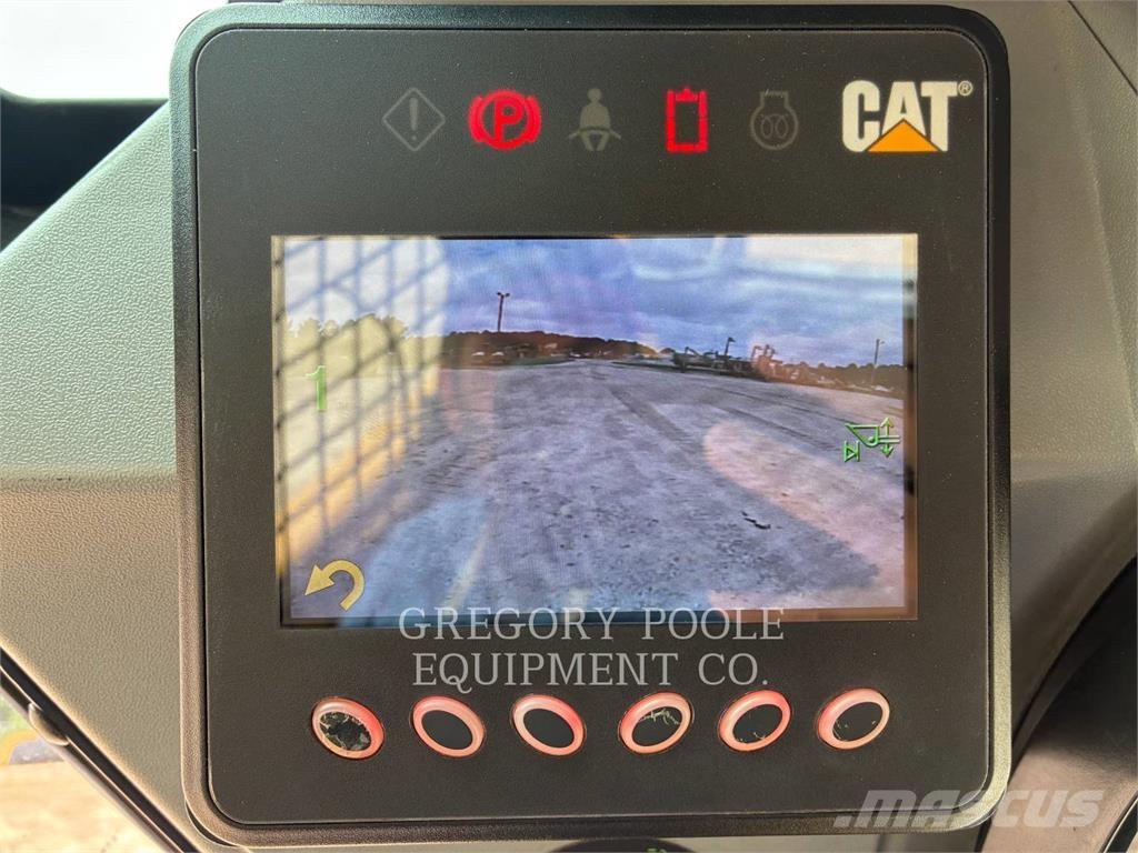 CAT 299D3XE Nakladalci goseničarji