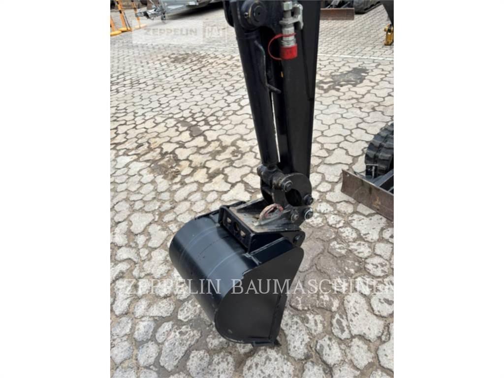 CAT 300.9D Bagri goseničarji