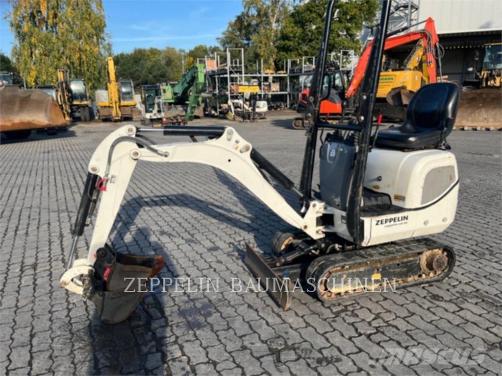 CAT 300.9D Bagri goseničarji