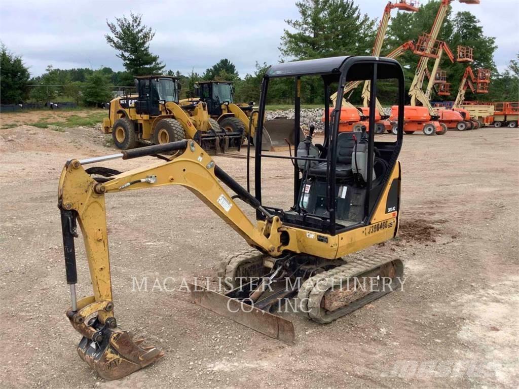 CAT 301.4C Bagri goseničarji