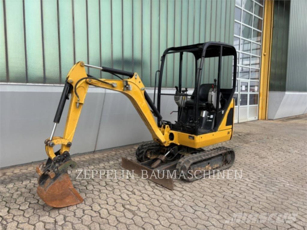 CAT 301.4C Bagri goseničarji