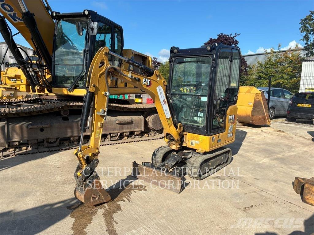 CAT 301.6-05 Bagri goseničarji