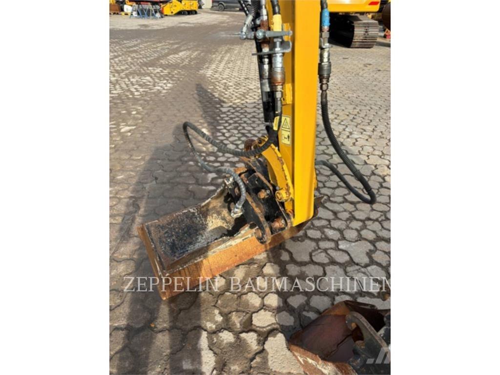 CAT 301.6-05A Bagri goseničarji
