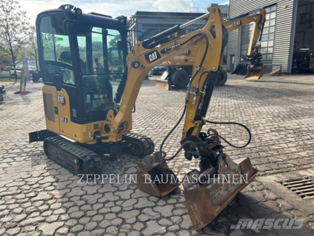 CAT 301.6-05A Bagri goseničarji