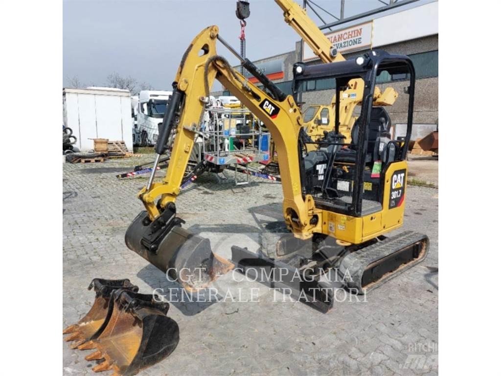 CAT 301.7 Bagri goseničarji