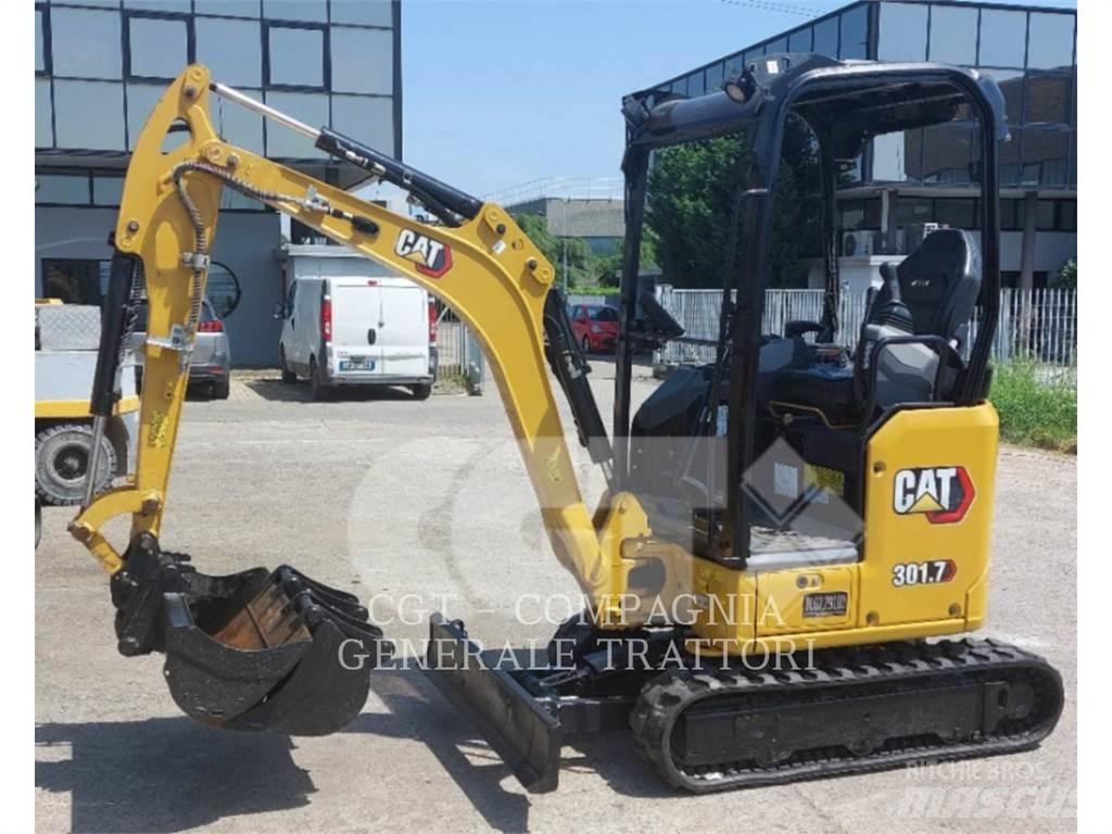 CAT 301.7 Bagri goseničarji