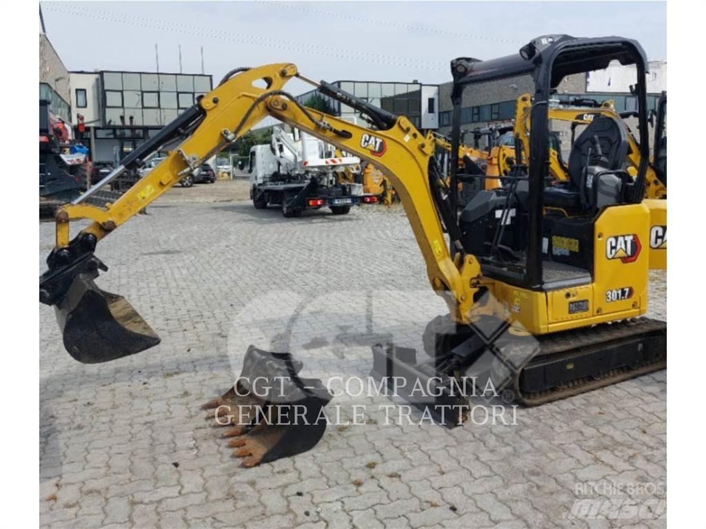 CAT 301.7 Bagri goseničarji