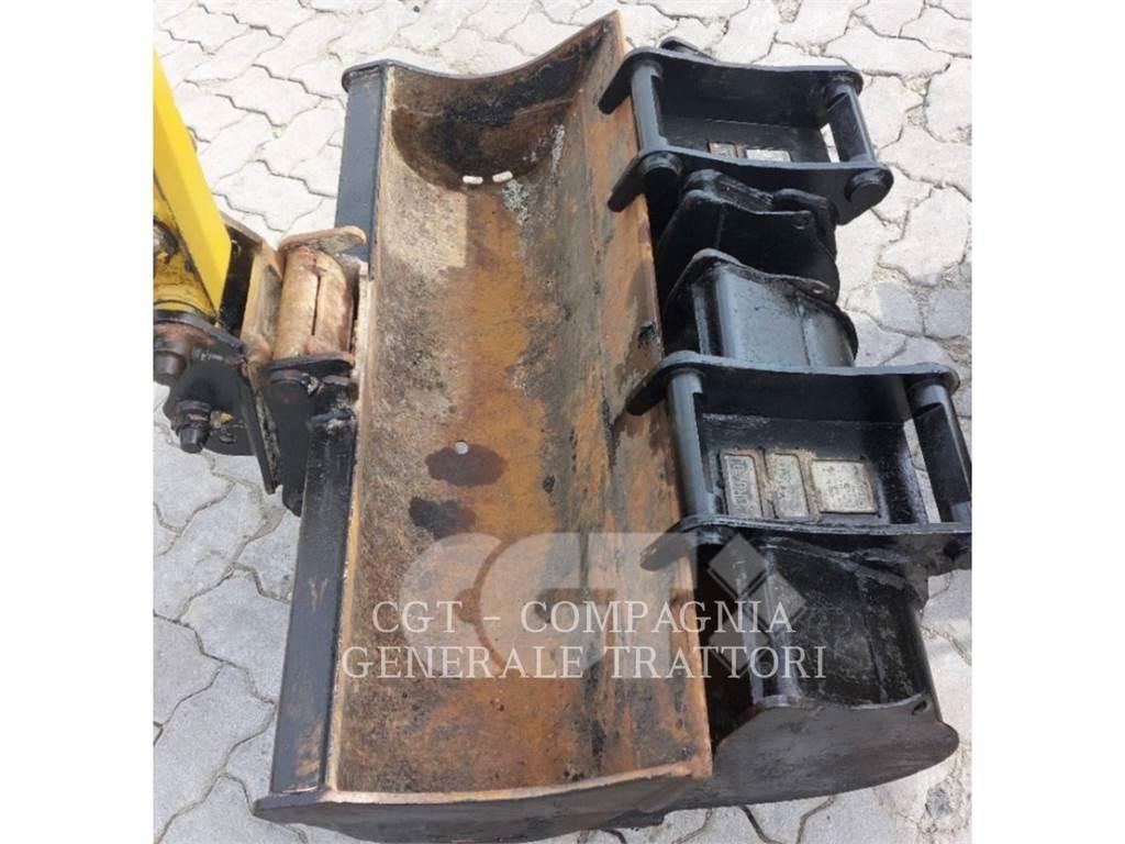 CAT 301.7 Bagri goseničarji